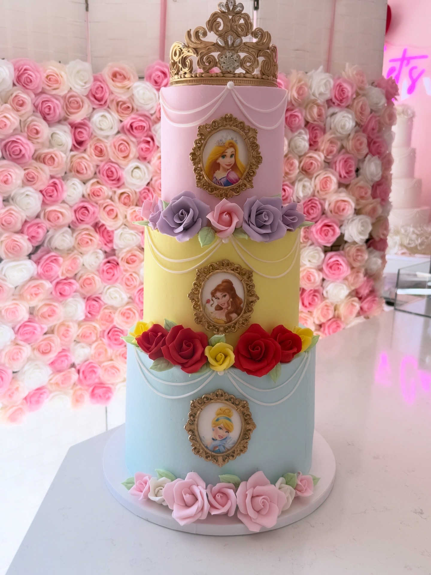 Wedding cake detail